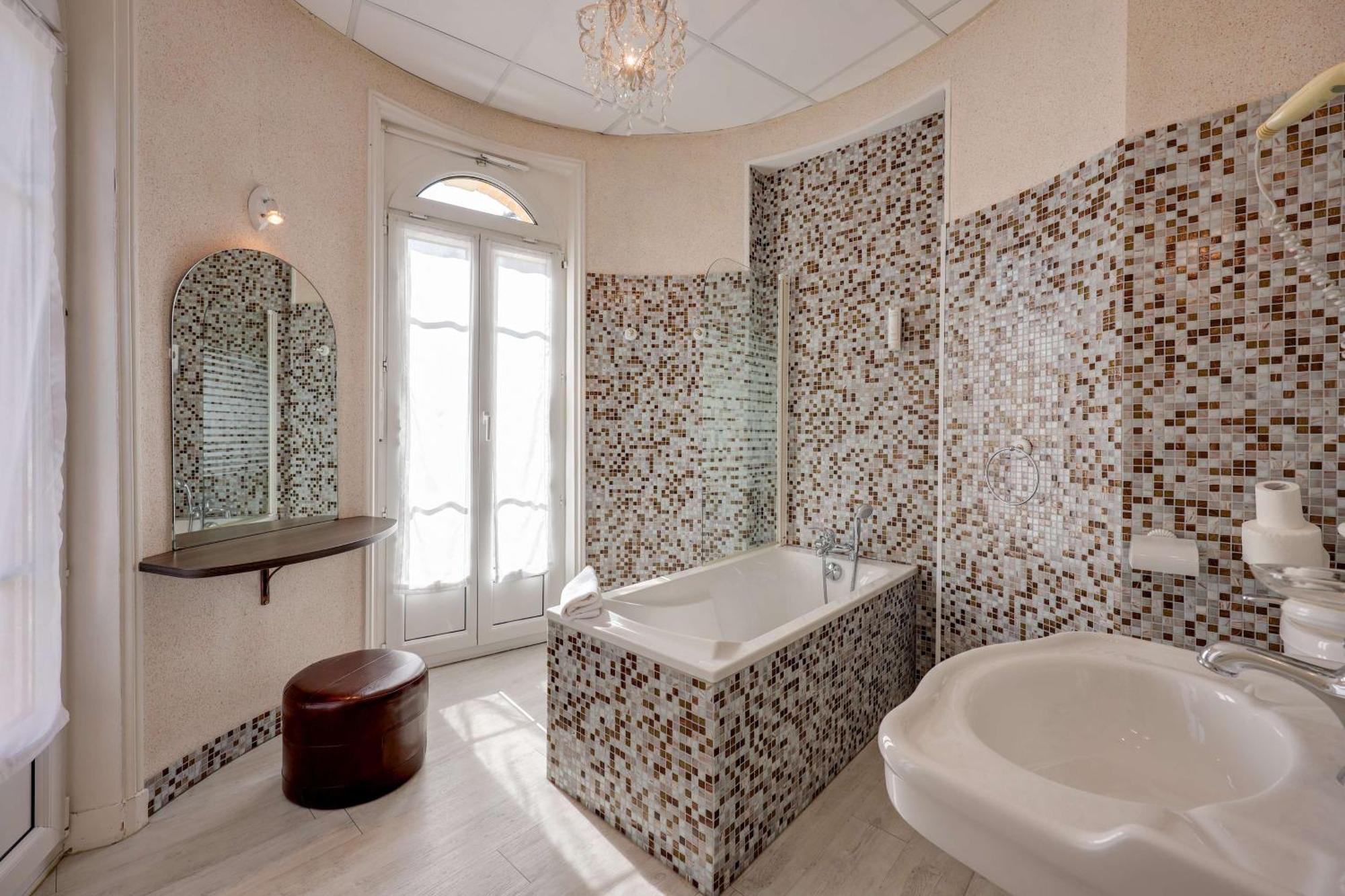 Brit Hotel & Spa Le Roc Au Chien Bagnoles de l'Orne Normandie Eksteriør billede