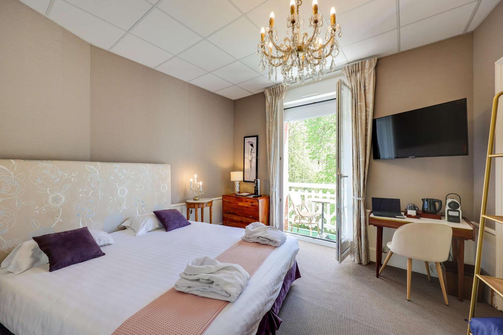 Brit Hotel & Spa Le Roc Au Chien Bagnoles de l'Orne Normandie Eksteriør billede