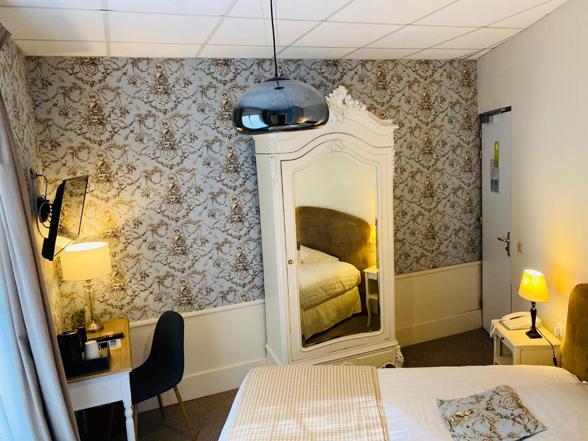 Brit Hotel & Spa Le Roc Au Chien Bagnoles de l'Orne Normandie Eksteriør billede