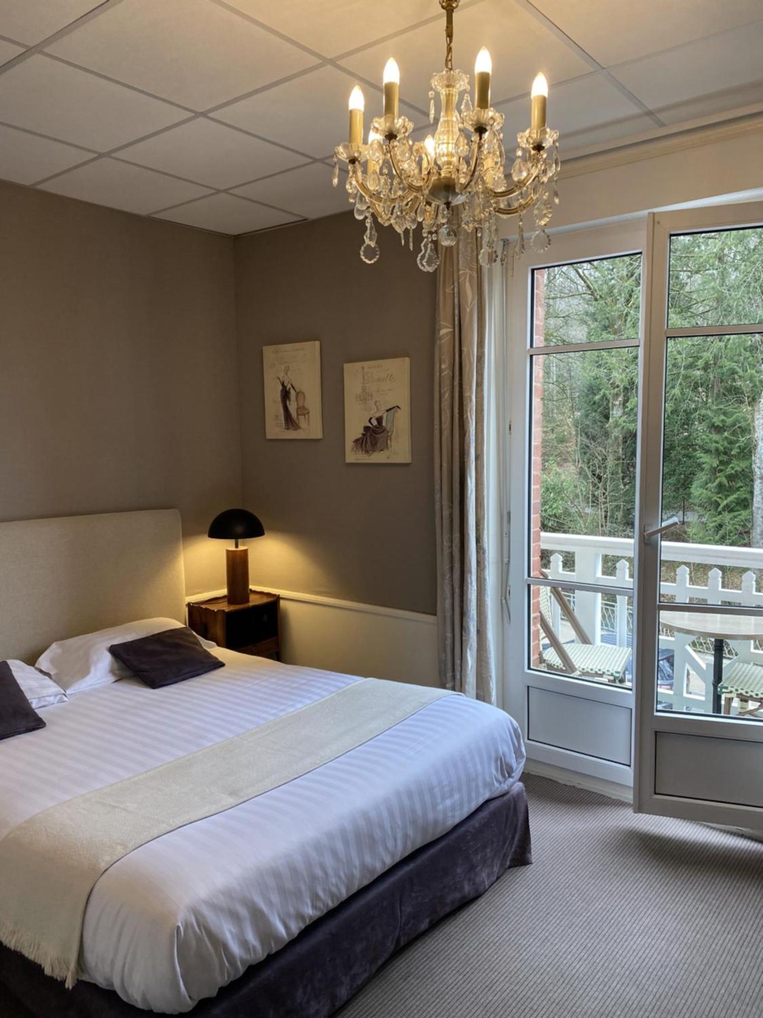 Brit Hotel & Spa Le Roc Au Chien Bagnoles de l'Orne Normandie Eksteriør billede